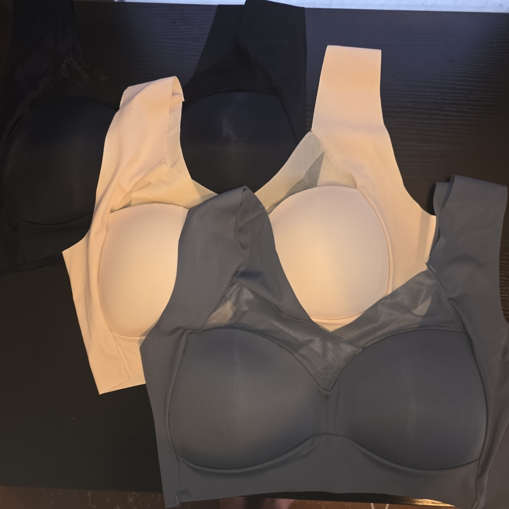 SHEIN Black Cream & Gray Seamless Support Bras